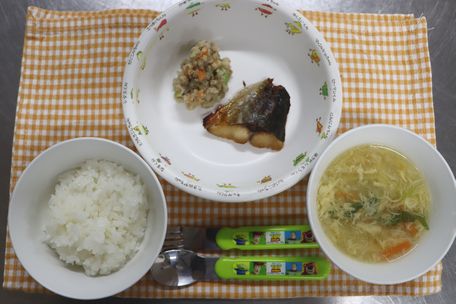 4月８日の給食